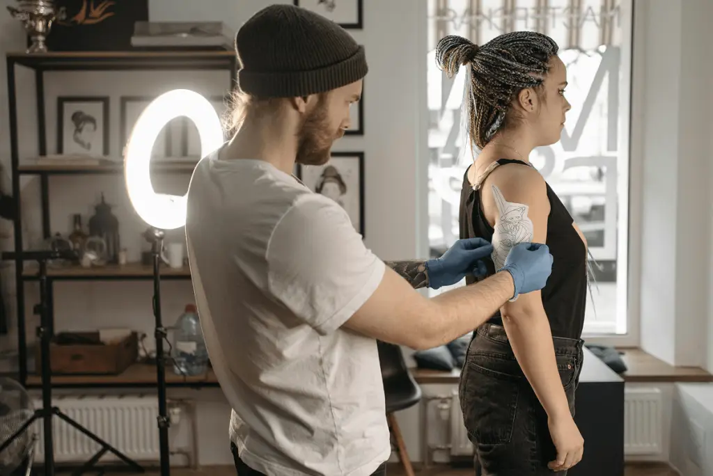тату стиль LA Tattoo